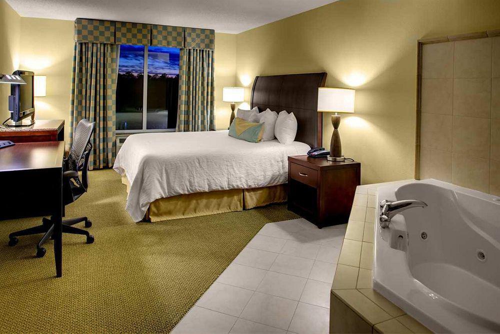 Hilton Garden Inn Richmond South/Southpark Colonial Heights Bilik gambar