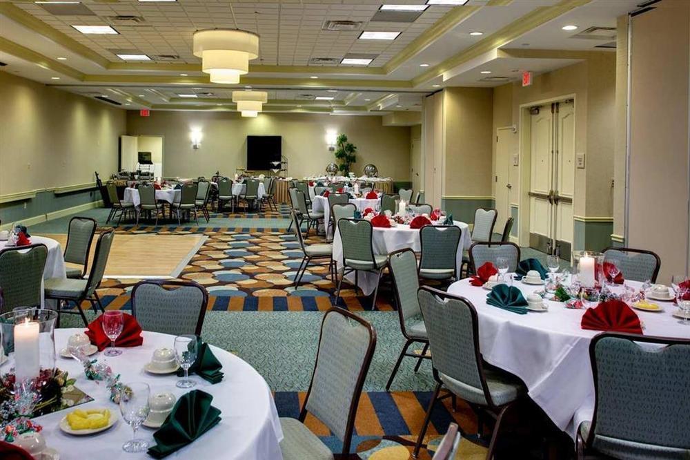 Hilton Garden Inn Richmond South/Southpark Colonial Heights Restoran gambar